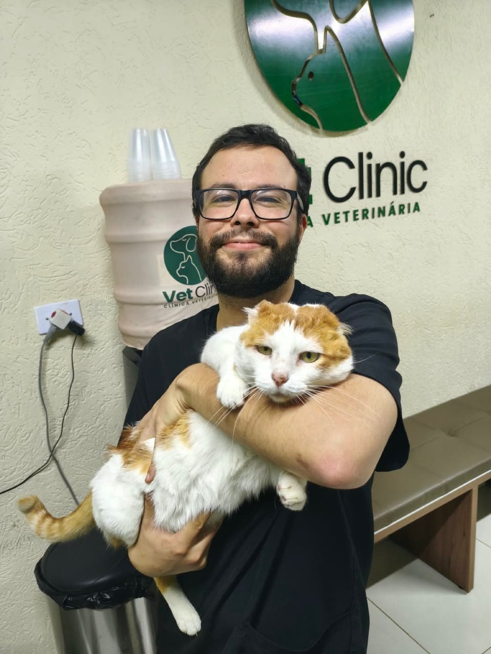 Dr. Lucas, médico veterinário da Vet Clinic